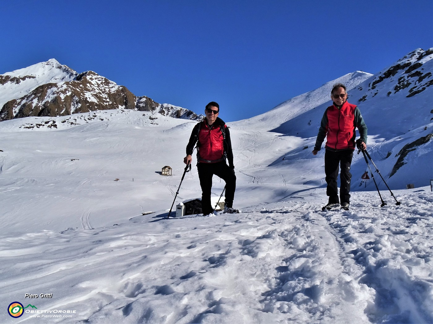 35 Sulle nevi del Passo San Marco (1992 m).JPG